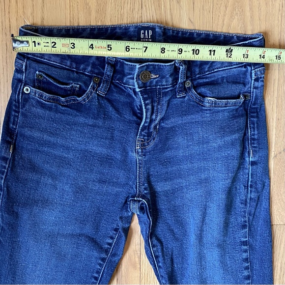 GAP Skinny Jeans - Picture 6 of 7